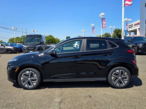 Used 2023 Hyundai Kona SEL FWD image 8
