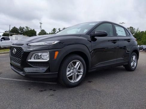 Used 2021 Hyundai Kona SE AWD/4WD image 8