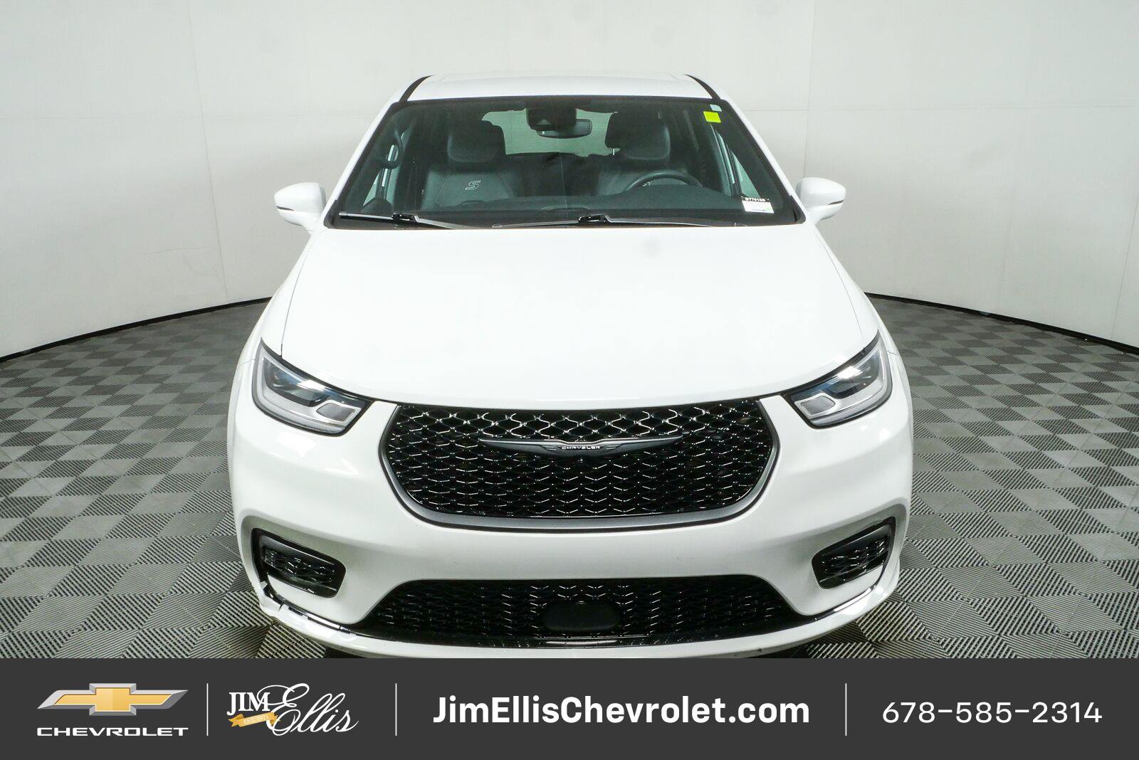 Used 2022 Chrysler Pacifica Touring-L w/ S Appearance Package FWD image 25