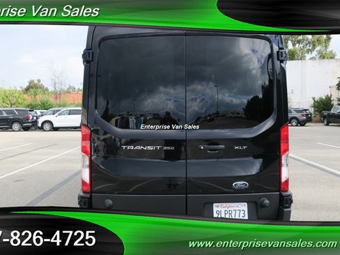 Used 2024 Ford Transit 350 XLT image 10
