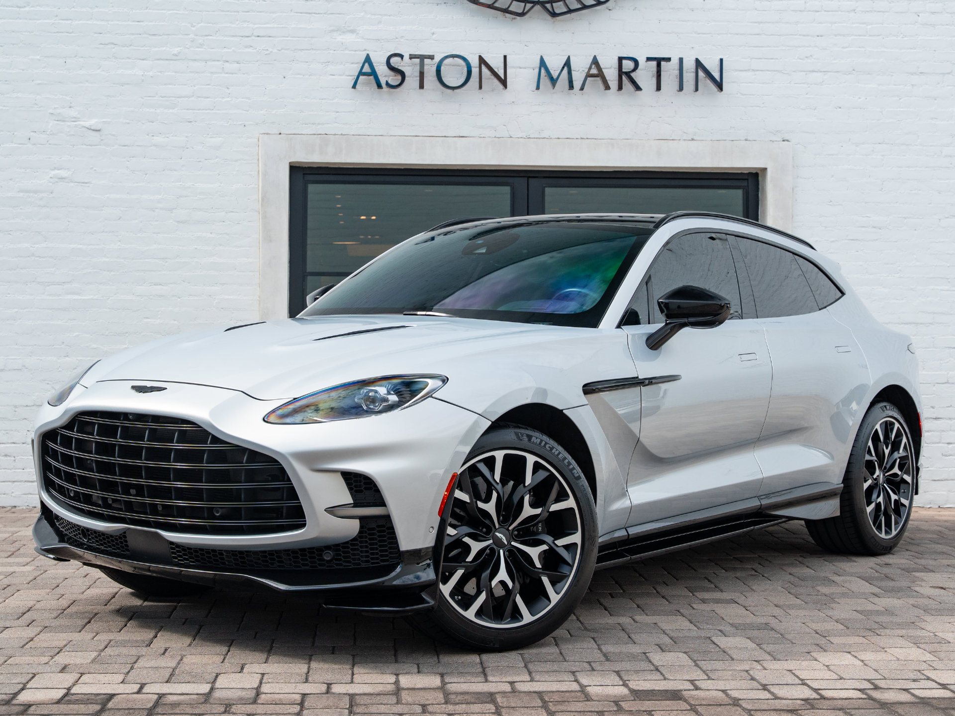 Used 2023 Aston Martin DBX 707 AWD/4WD image 20