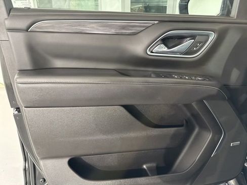 Used 2021 GMC Yukon SLT w/ SLT Luxury Plus Package image 23