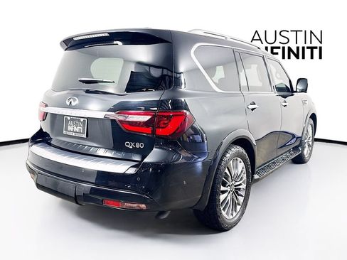 Certified 2021 INFINITI QX80 Sensory w/ All-Season Package AWD/4WD image 9