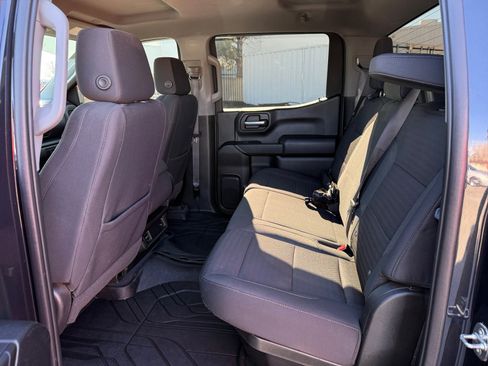 Used 2022 Chevrolet Silverado 1500 Custom image 23