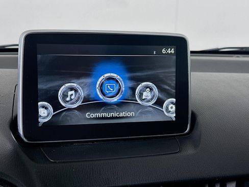 Used 2017 Toyota Yaris iA image 19