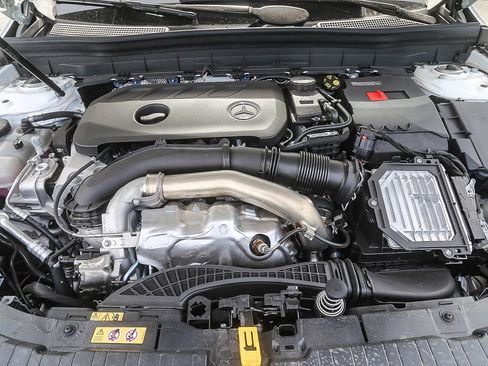 New 2026 Mercedes-Benz GLB 250 4MATIC image 25