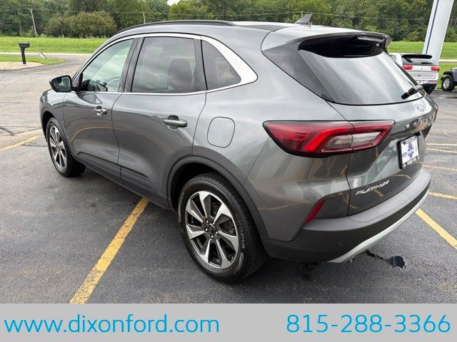 Used 2023 Ford Escape Platinum AWD/4WD image 7