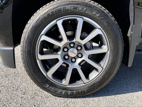 Used 2020 GMC Canyon Denali image 9