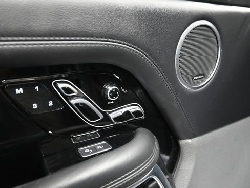 Used 2018 Land Rover Range Rover Long Wheelbase Supercharged image 8