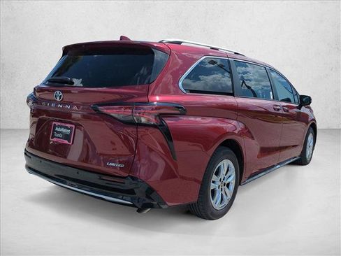 New 2026 Toyota Sienna Limited FWD image 2