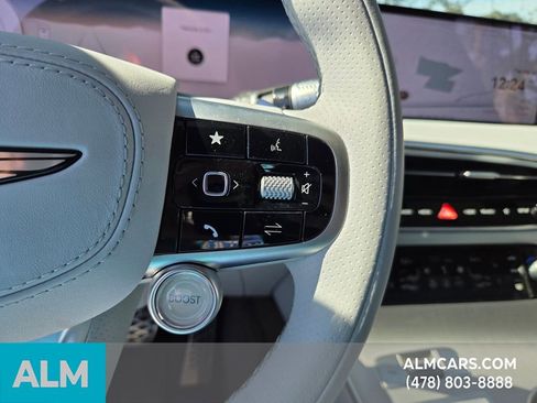 Used 2026 Genesis Electrified GV70 Advanced image 24