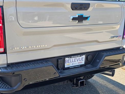 New 2026 Chevrolet Silverado 2500 ZR2 AWD/4WD image 15
