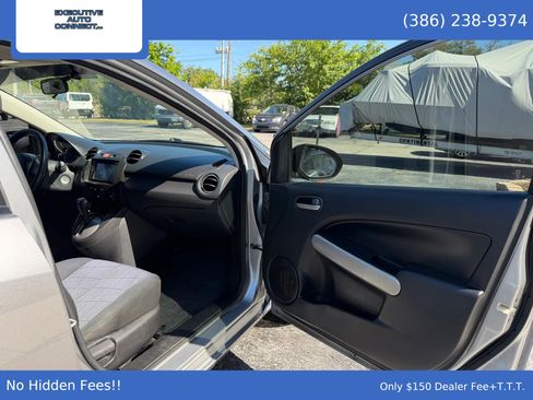 Used 2014 MAZDA MAZDA2 Sport image 12