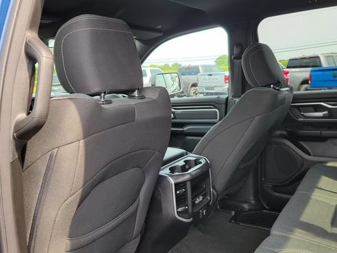 Used 2022 RAM 1500 Big Horn AWD/4WD image 25