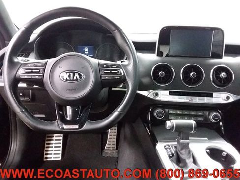 Used 2019 Kia Stinger GT image 11