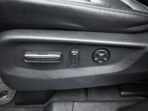 Used 2023 Honda Odyssey Touring image 12