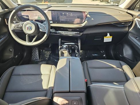 New 2026 Buick Envision Avenir AWD/4WD image 17