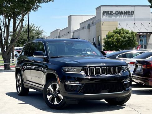 Used 2024 Jeep Grand Cherokee Limited 4xe AWD/4WD image 2