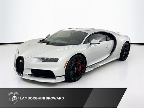 Used 2019 Bugatti Chiron image 1