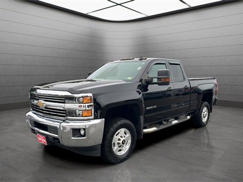 Used 2016 Chevrolet Silverado 2500 LT w/ All Star Edition image 5
