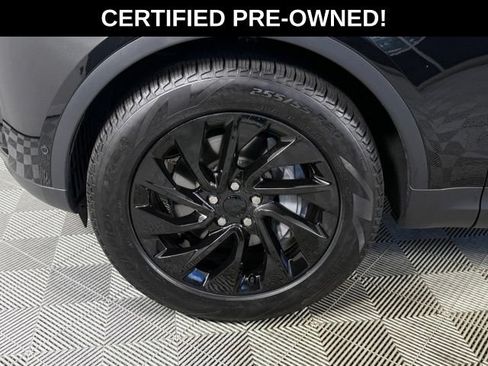 Certified 2025 Land Rover Discovery S AWD/4WD image 12