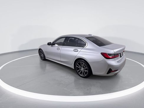 Used 2019 BMW 330i Sedan w/ Premium Package RWD image 6