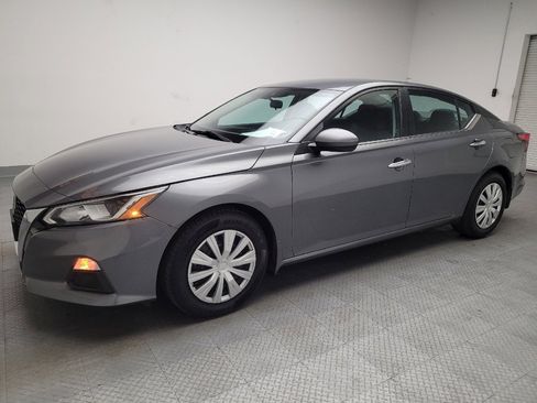 Used 2021 Nissan Altima 2.5 S image 2