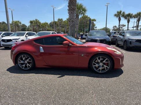 Used 2015 Nissan 370Z w/ Sport Package image 10