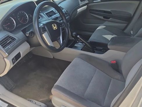 Used 2009 Honda Accord LX-P image 8