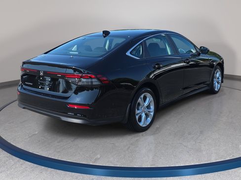 Used 2024 Honda Accord LX image 5