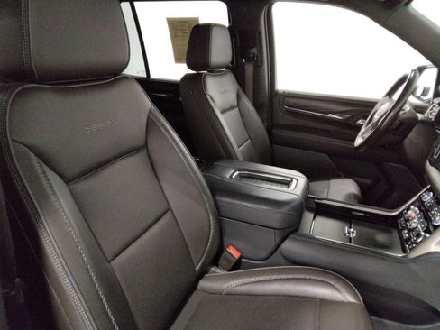 Used 2022 GMC Yukon Denali image 50