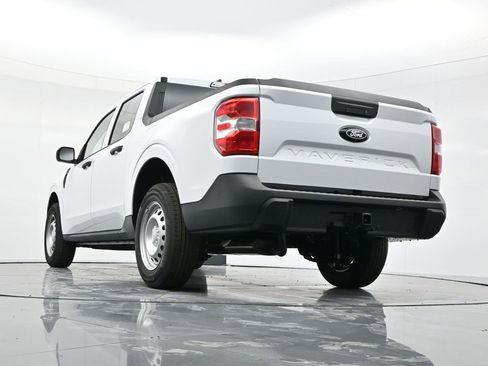 New 2025 Ford Maverick XL image 53