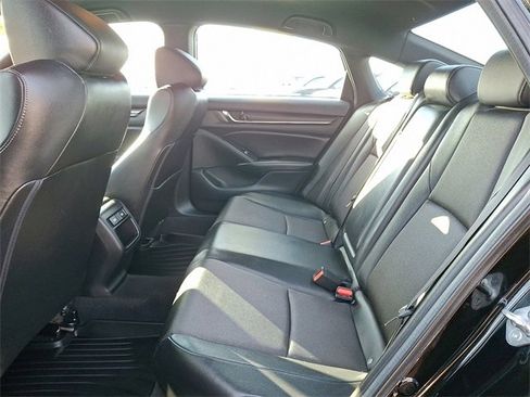 Used 2022 Honda Accord Sport image 10