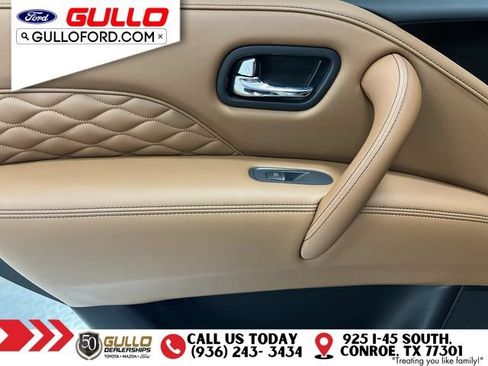 Used 2024 INFINITI QX80 Sensory w/ Cargo Package AWD/4WD image 17