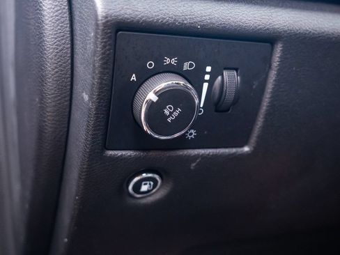 Used 2020 Jeep Grand Cherokee Limited X AWD/4WD image 19