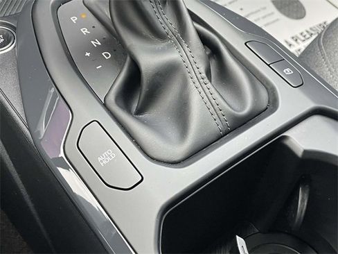 Used 2025 Kia K4 EX image 32