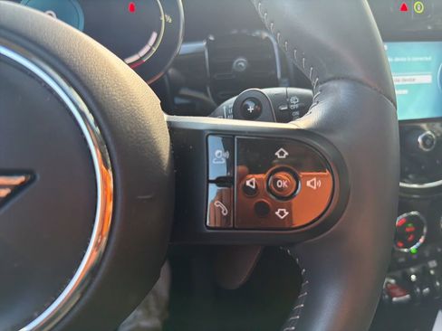 Used 2024 MINI Cooper S FWD image 15