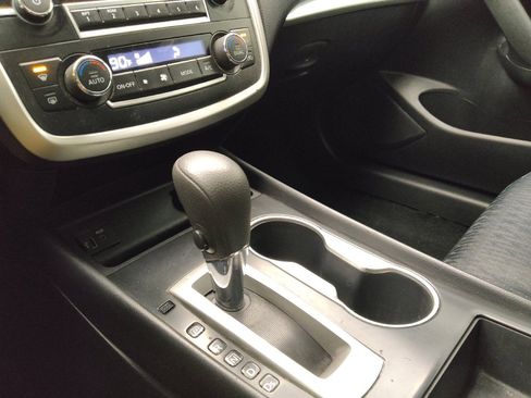 Used 2017 Nissan Altima 2.5 SV image 26