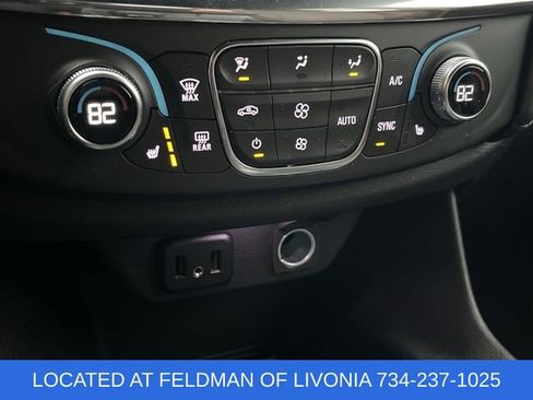 Certified 2023 Chevrolet Traverse LT image 17