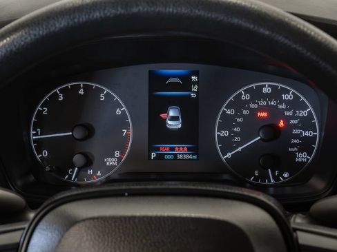 Used 2025 Toyota Corolla LE FWD image 14