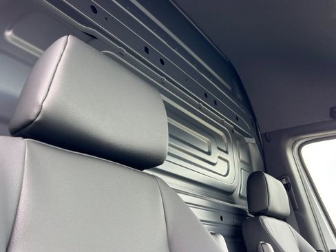 New 2026 Mercedes-Benz Sprinter 2500 image 18