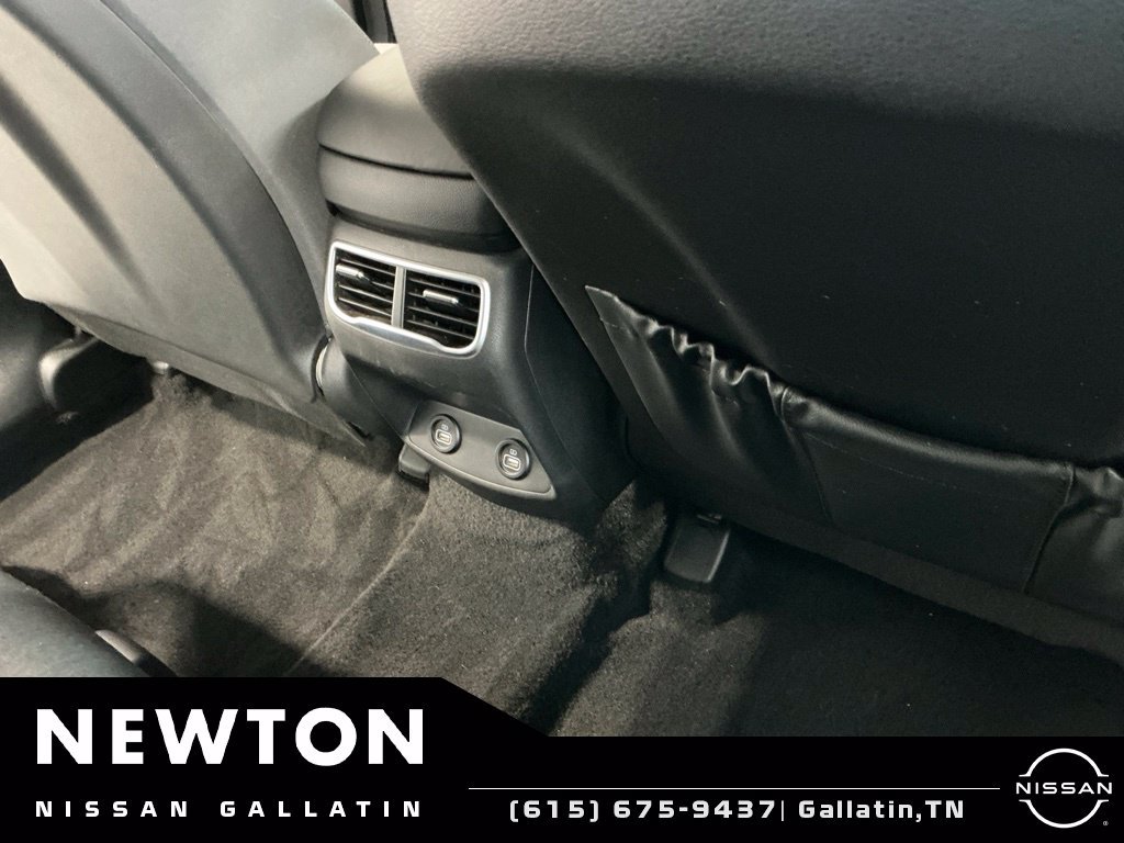 Used 2023 Hyundai Santa Fe SEL w/ Cargo Package FWD image 15