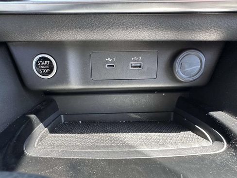 Used 2023 Nissan Rogue SV AWD/4WD image 24