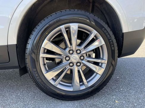 Used 2024 Cadillac XT5 Premium Luxury image 10