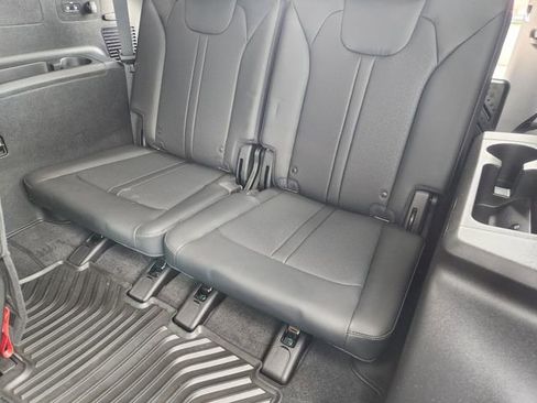 Used 2023 Kia Sorento EX FWD image 21