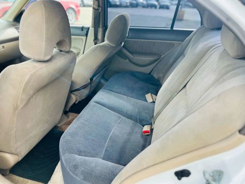 Used 2004 Honda Civic LX image 10