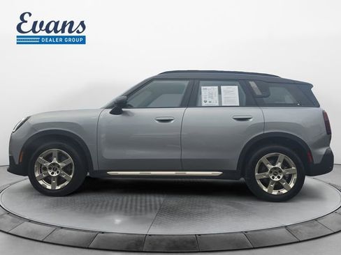 Used 2025 MINI Cooper Countryman S image 3