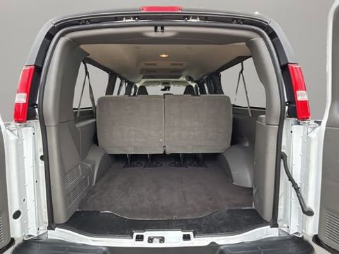 Used 2024 Chevrolet Express 3500 LT w/ LT Preferred Equipment Group image 26