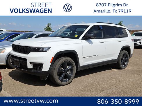 Used 2024 Jeep Grand Cherokee L Limited w/ Black Appearance Package AWD/4WD image 1