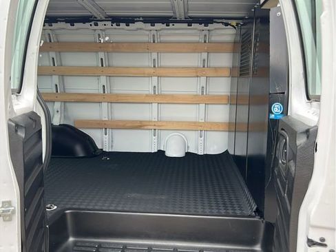 Certified 2024 GMC Savana 2500 w/ Driver Convenience Package image 16